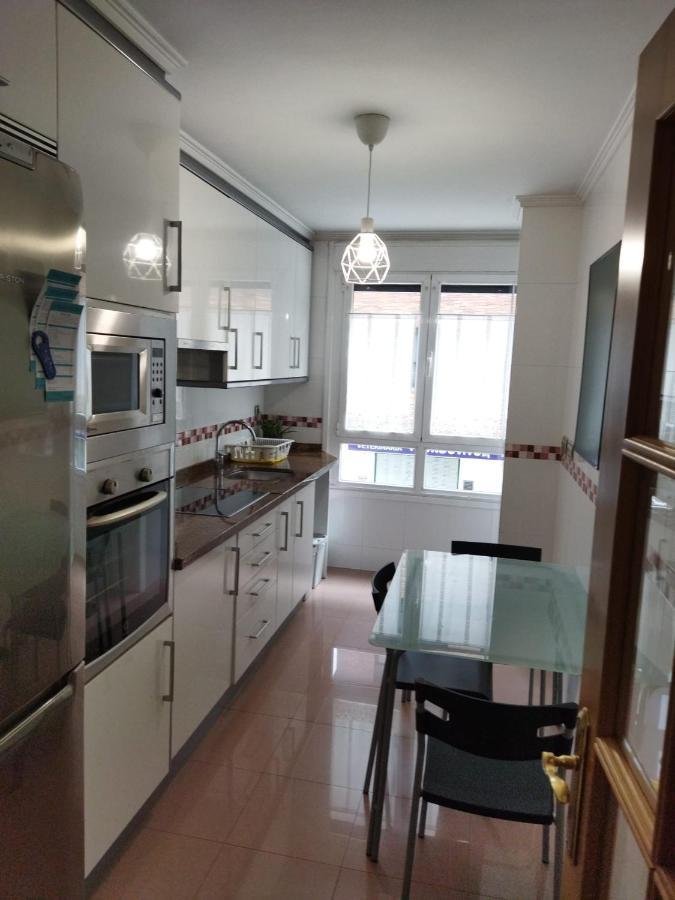 Centrico Apartamento Oviedo Parking Y Wifi Gratuitos Admite Mascotas Bagian luar foto