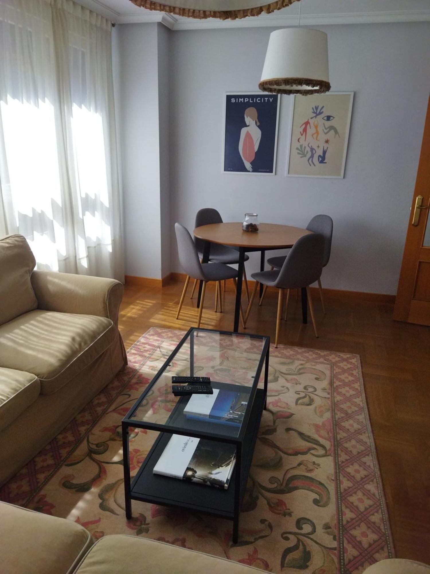 Centrico Apartamento Oviedo Parking Y Wifi Gratuitos Admite Mascotas Bagian luar foto